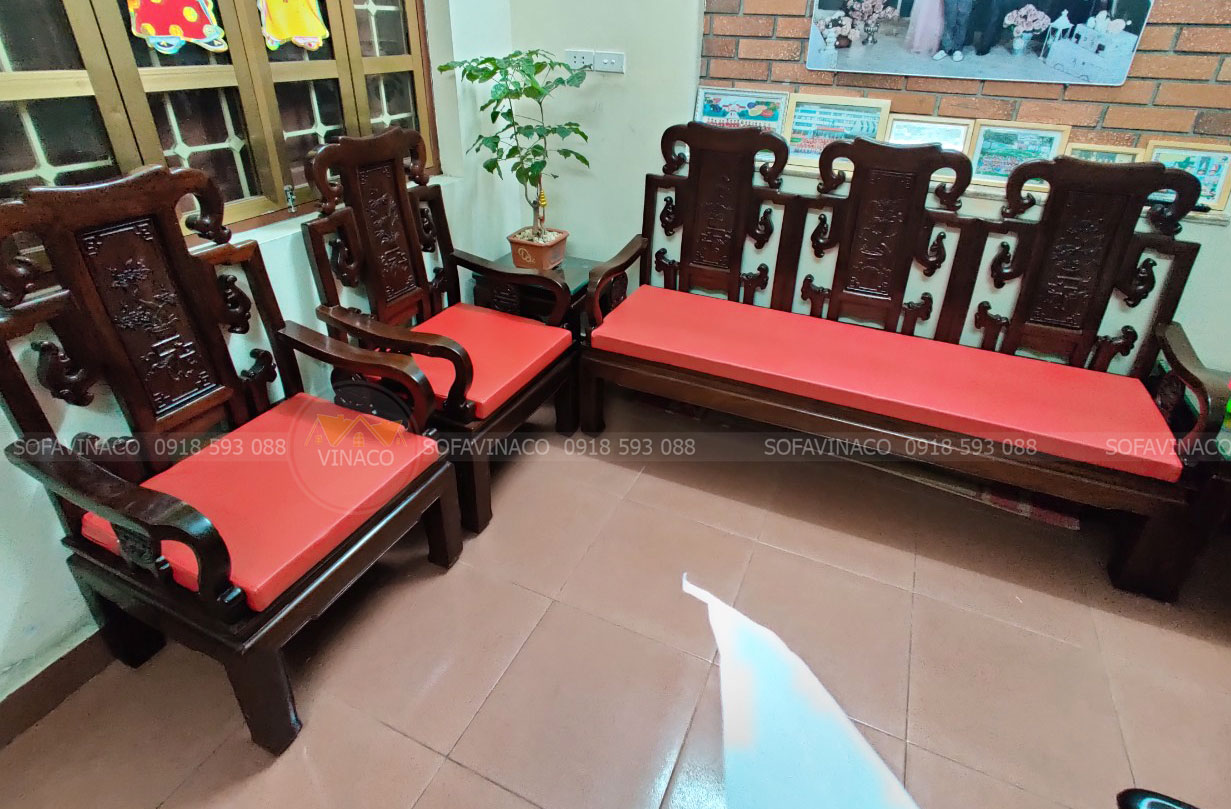 Bộ đệm ghế bằng da màu cam đào siêu đẹp cho khách ở Mỹ Đình